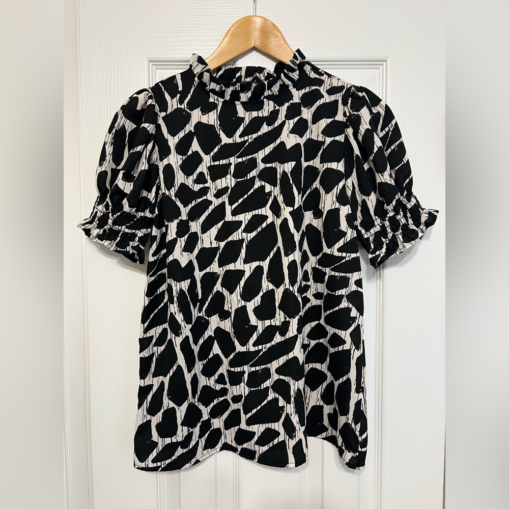 Les Amis Top New without tags